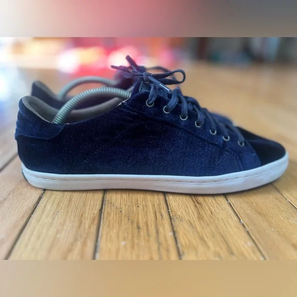 Cole Haan Grand Cross Court Sneakers Shoes Women’s 10 Blue Velvet Casual preppy - Picture 1 of 9